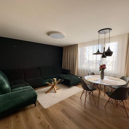 Apartman Olivia Leilighet Šamorín Eksteriør bilde